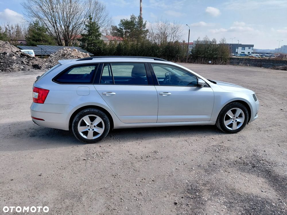 Skoda Octavia 1.6 TDI SCR Ambition - 7