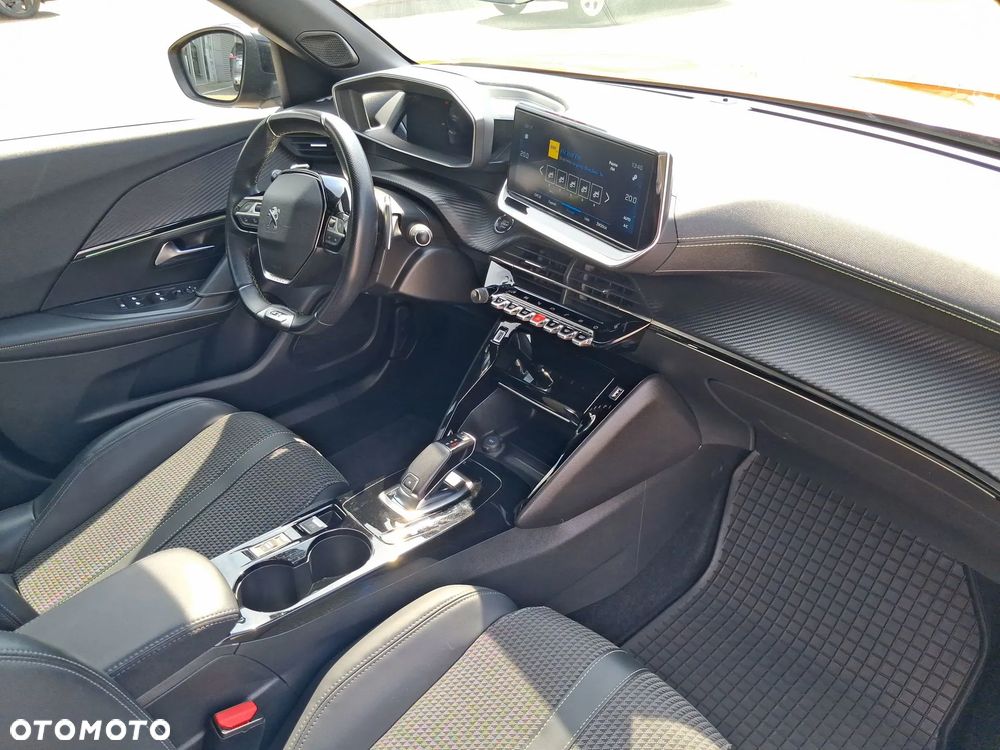 Peugeot 2008 1.2 PureTech GT S&S EAT8 - 40