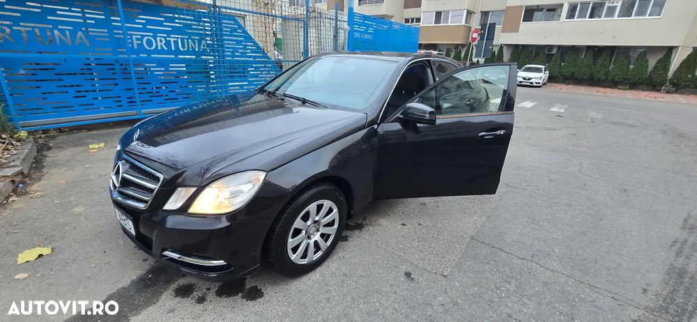 Mercedes-Benz E 200 CDI DPF BlueEFFICIENCY Automatik - 7