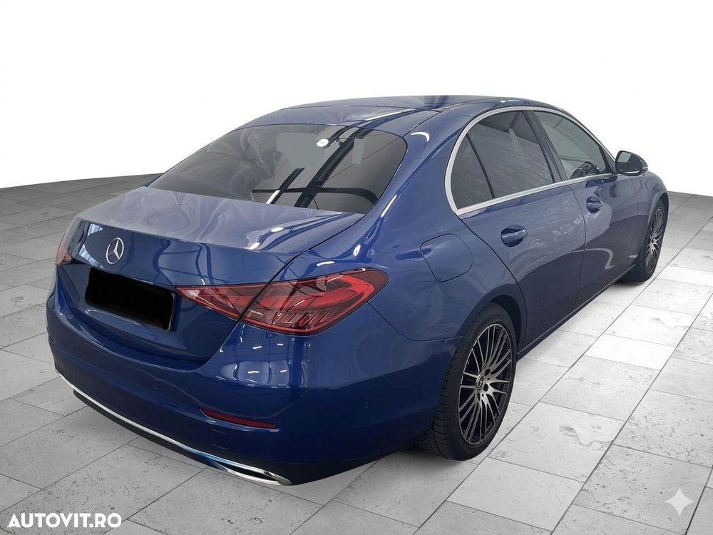MERCEDES-BENZ C-Class 2023 — imagine 4