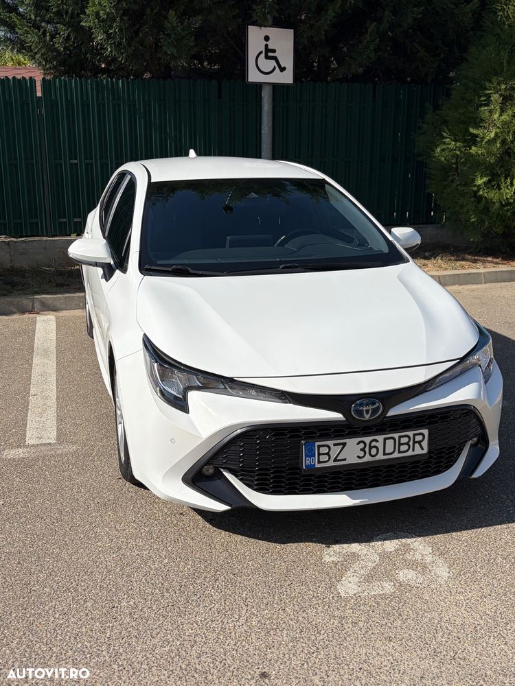 Toyota Corolla - 2