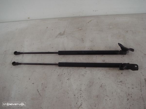 Amortecedor Tampa De Mala Toyota Corolla (_E12_) - 1