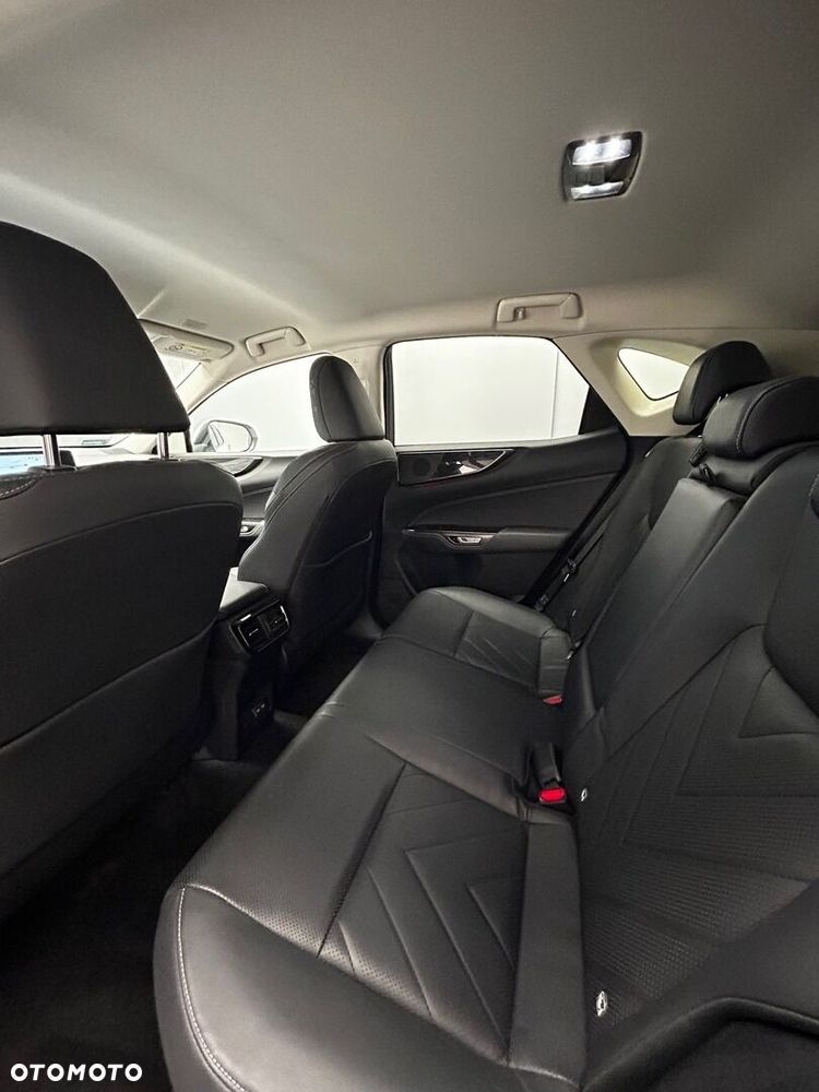Lexus NX 350h Prestige AWD - 17