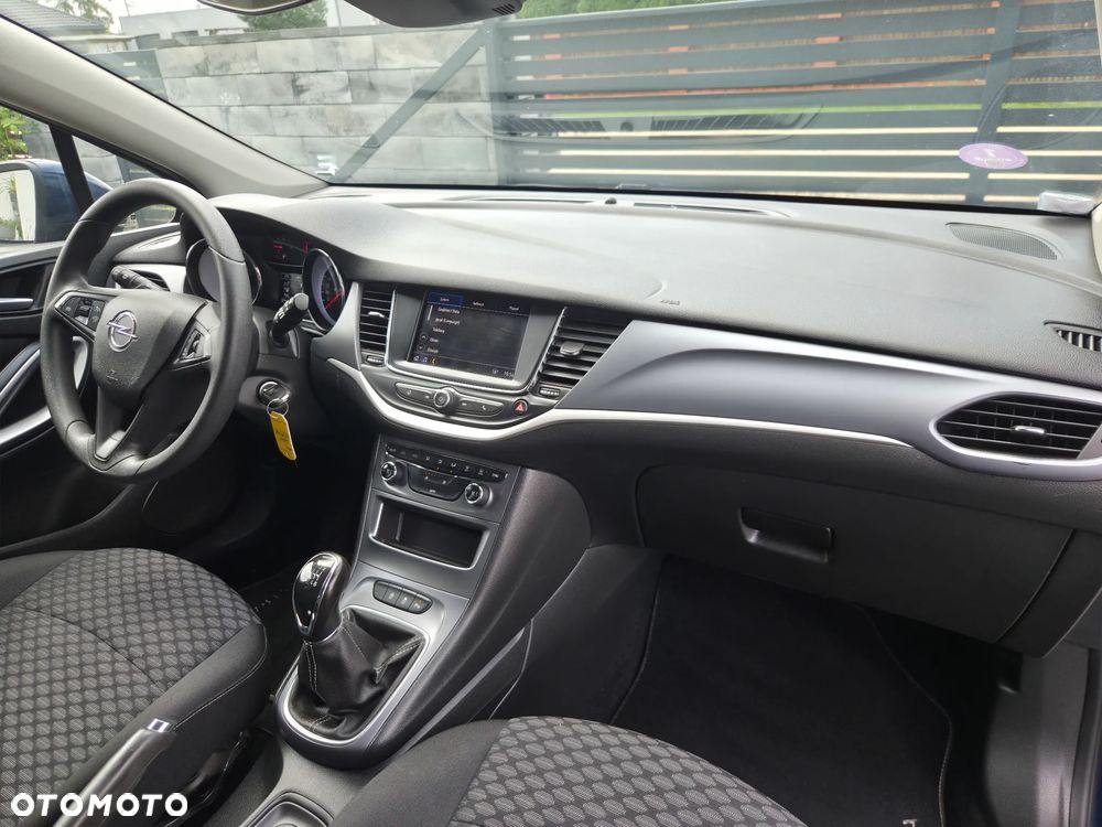 Opel Astra 1.2 Turbo Start/Stop Design&Tech - 9