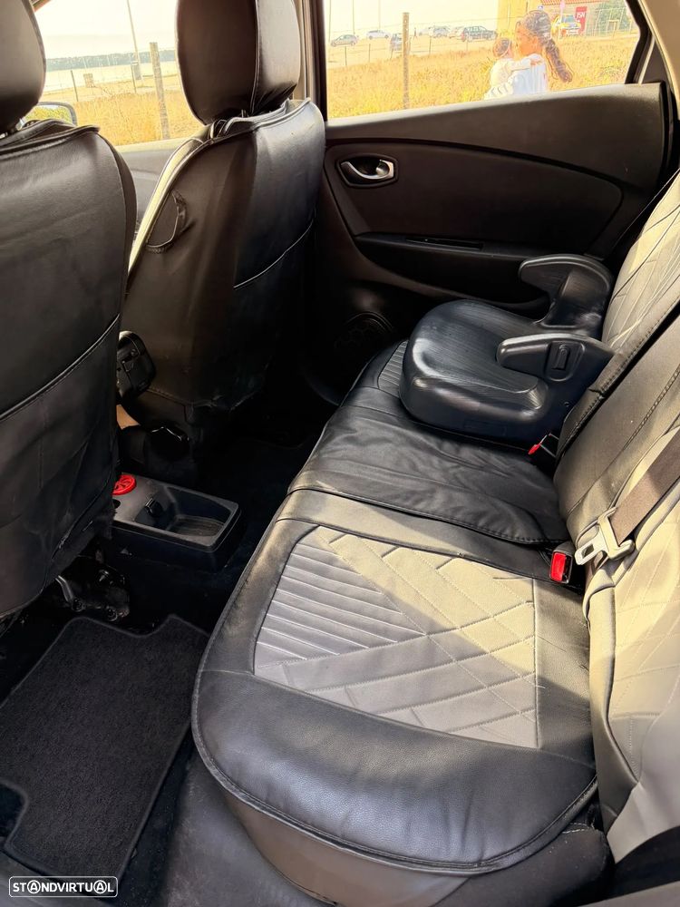 Renault Captur - 12