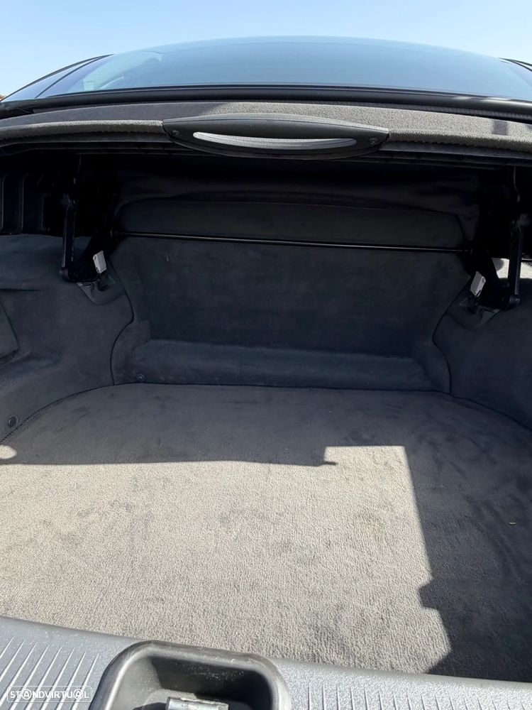 Mercedes-Benz SL 350 Standard - 24