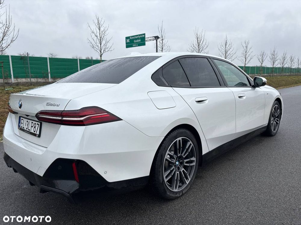 BMW Seria 5 520d xDrive - 9