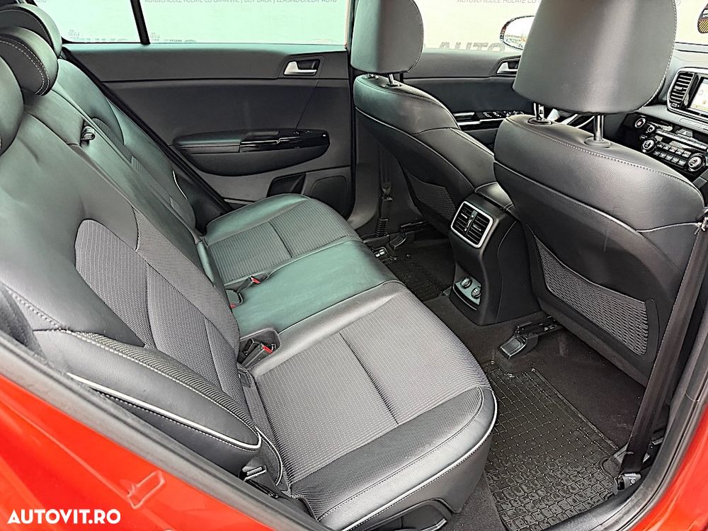 Kia Sportage 1.6 T-GDI 7DCT 4x4 GT Line - 17