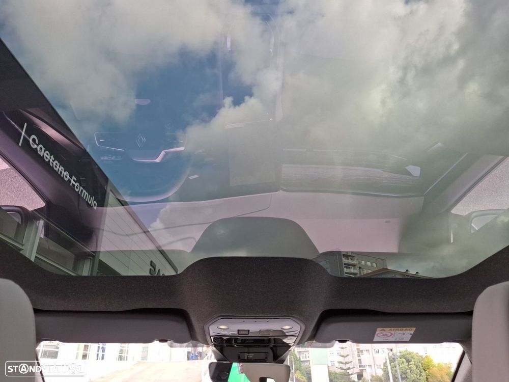 Renault Espace 1.2 E-Tech Full Hybrid Iconic — fotografia 16