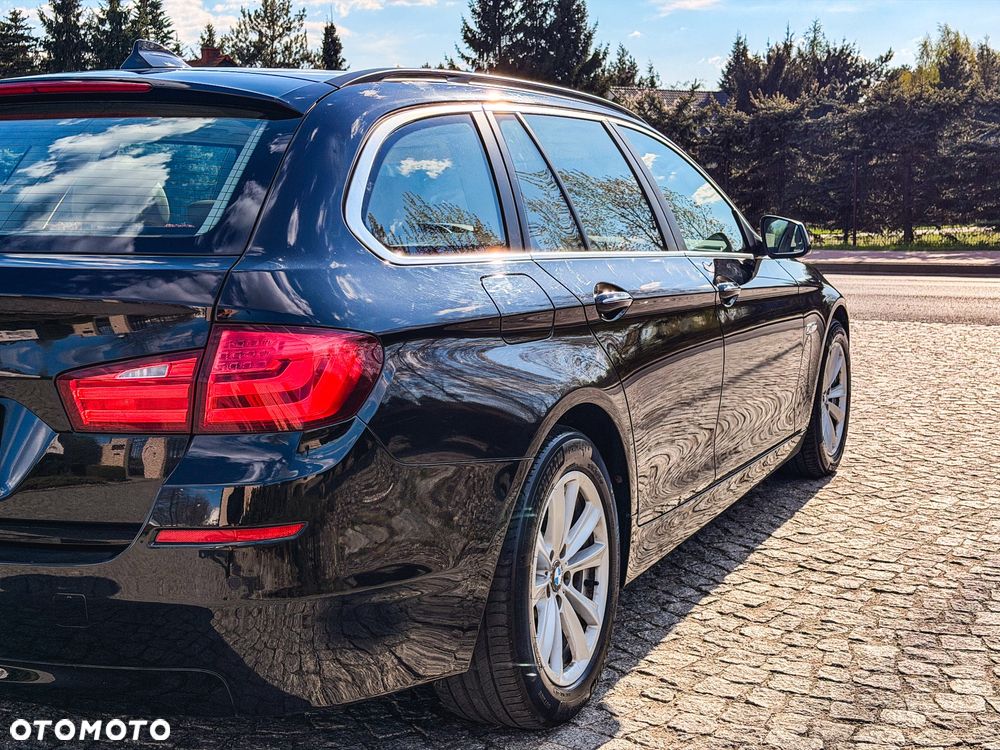 BMW Seria 5 525d Sport-Aut - 18