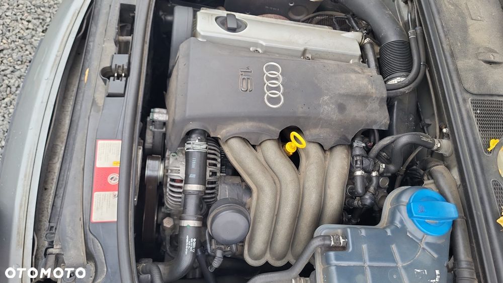 Audi A4 Limousine - 3