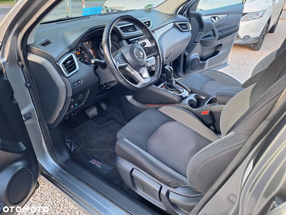 Nissan Qashqai 1.2 DIG-T N-Connecta Xtronic - 14