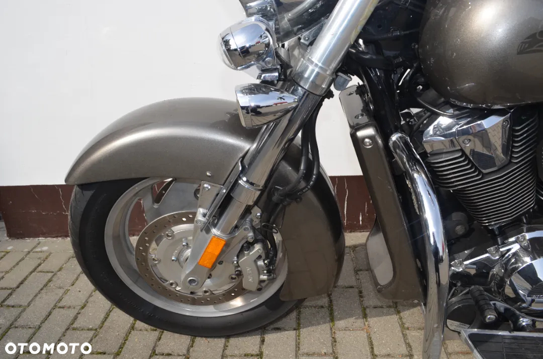 Honda VTX - 16