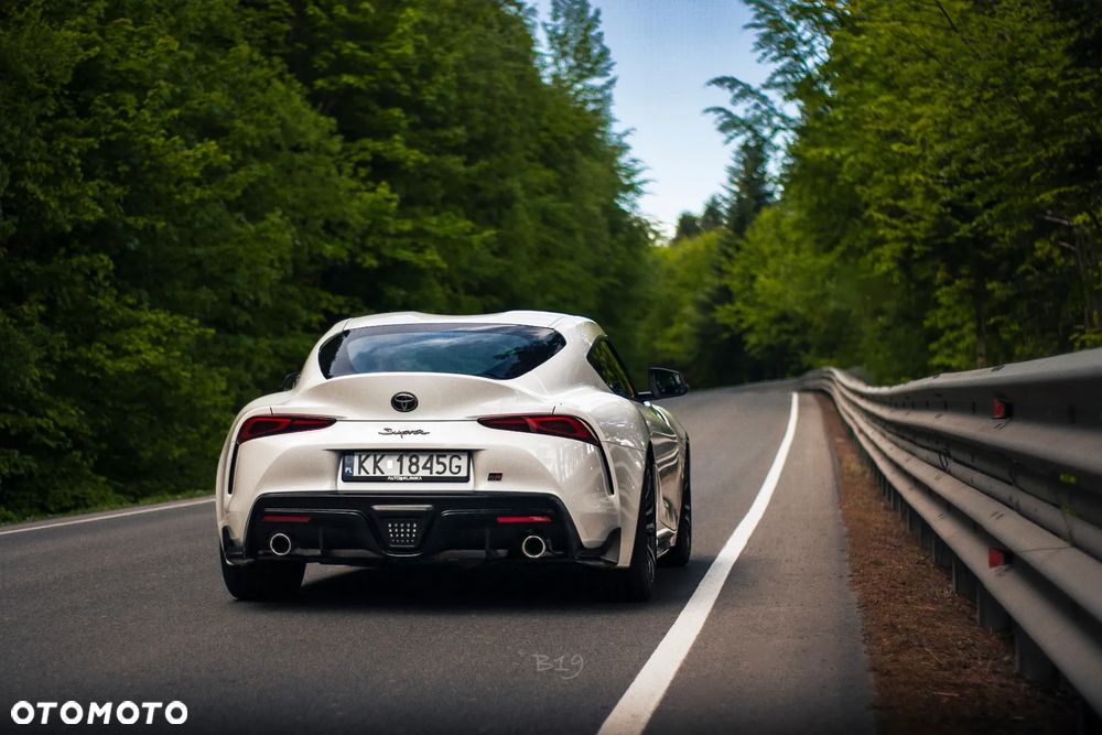 Toyota Supra 2.0 Turbo Dynamic - 12