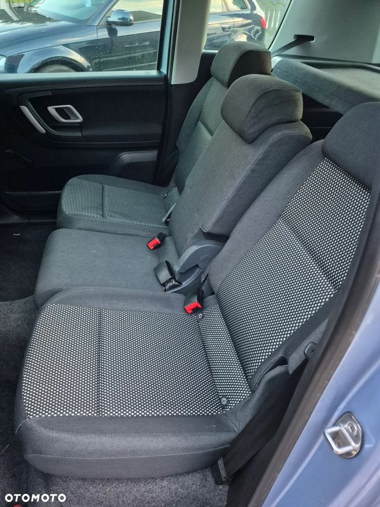 Skoda Roomster - 10