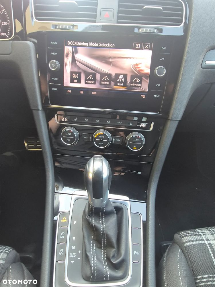 Volkswagen Golf GTD (BlueMotion Technology) DSG - 14