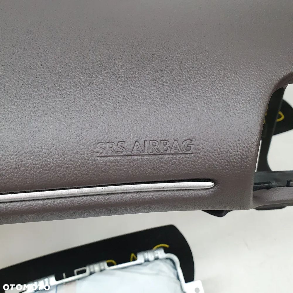 TOYOTA YARIS IV CROSS DESKA ROZDZIELCZA KONSOLA KOKPIT PULPIT PODUSZKI AIRBAG AIR BAG PASY KIT SET - 5