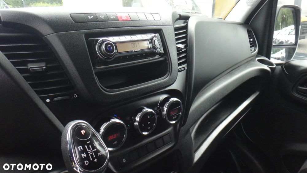 Iveco 35s16 - 10