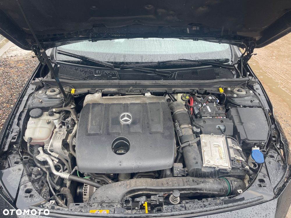 Mercedes-Benz Klasa A 180 d Progressive 7G-DCT - 10