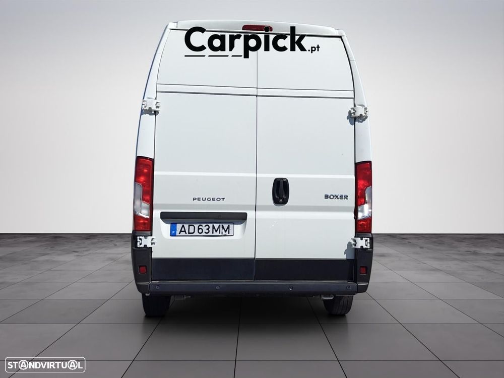 Peugeot Boxer Furgón Diesel 335 L4H4 - 4