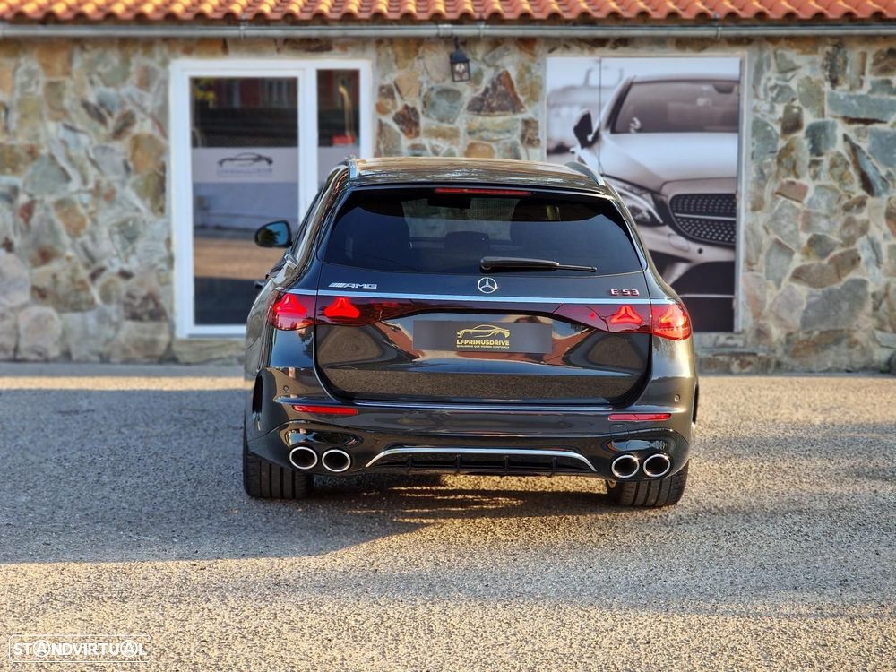 Mercedes-Benz E 53 AMG Hybrid 4Matic+ - 13