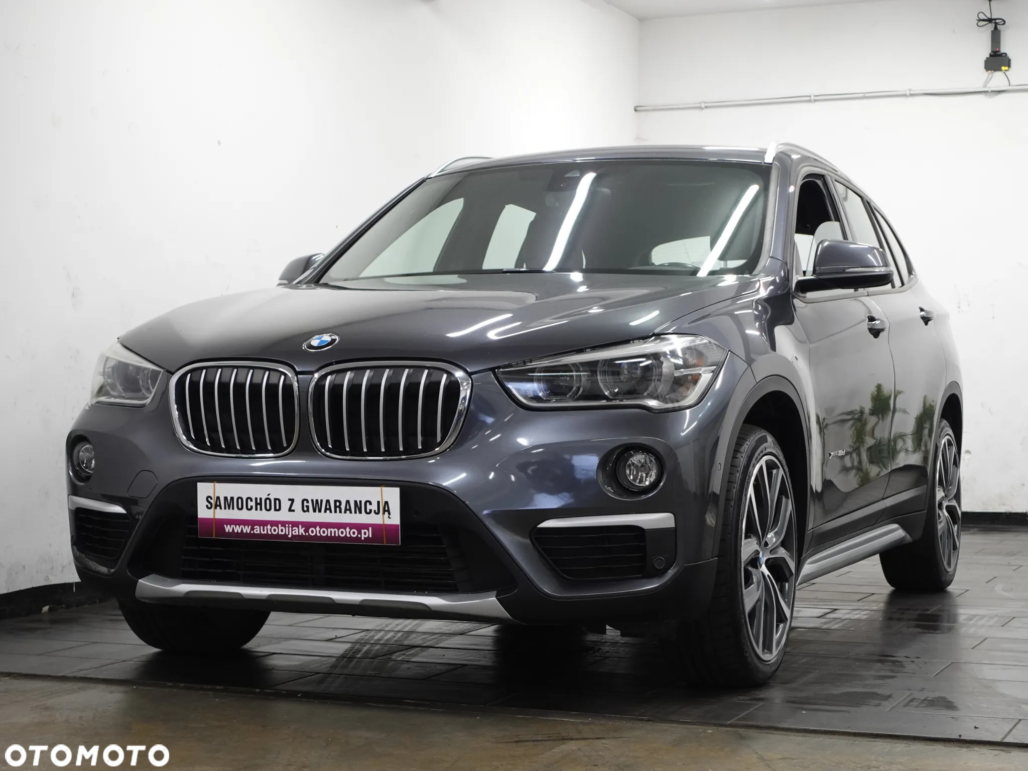 BMW X1 xDrive18d - 3