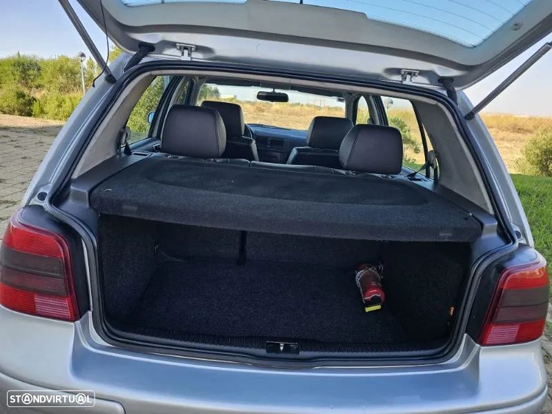 VW Golf 1.9 TDi 6V Trendline Pack - 9
