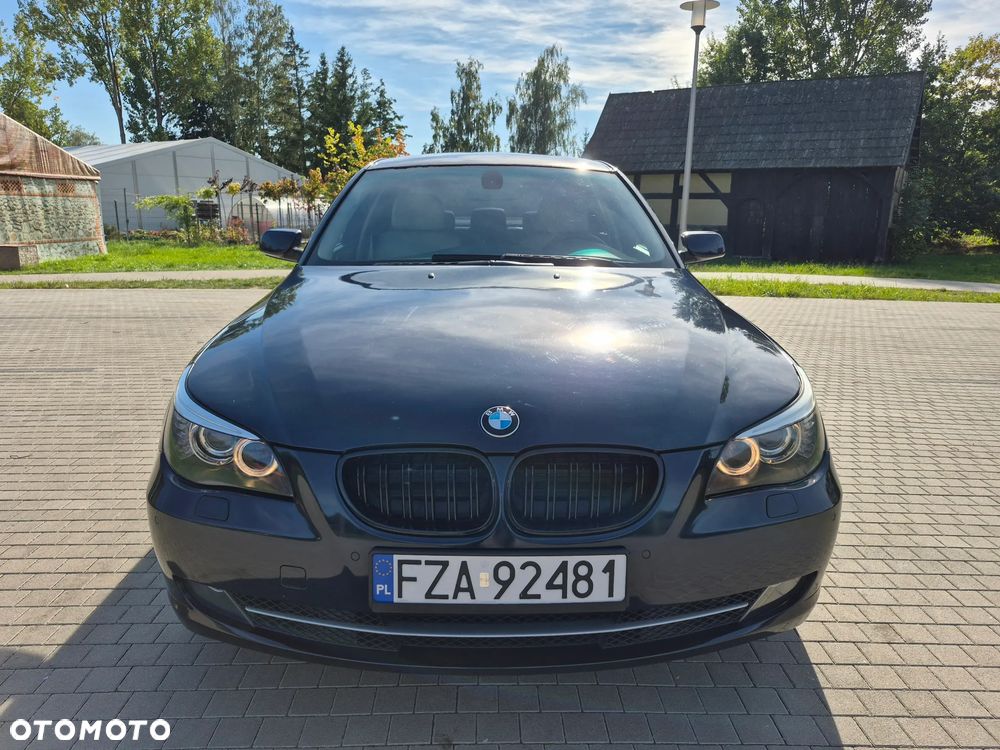 BMW Seria 5 520i Edition Exclusive - 35