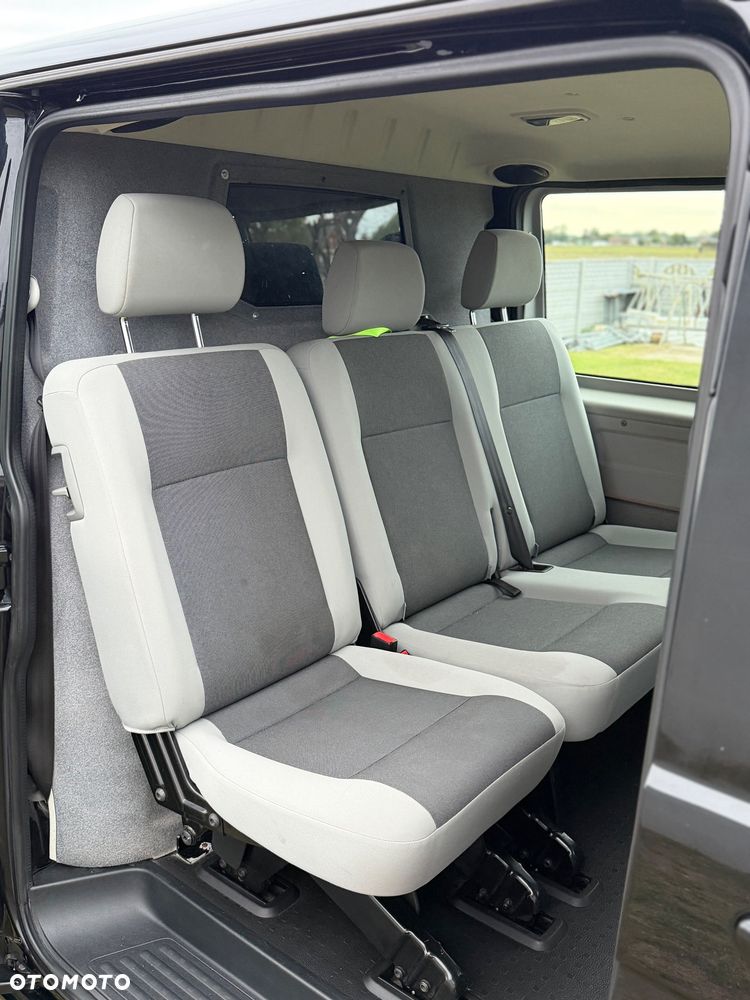 Volkswagen Transporter - 8