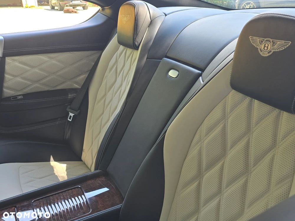 Bentley Continental GT - 19
