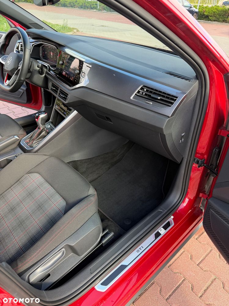 Volkswagen Polo - 7