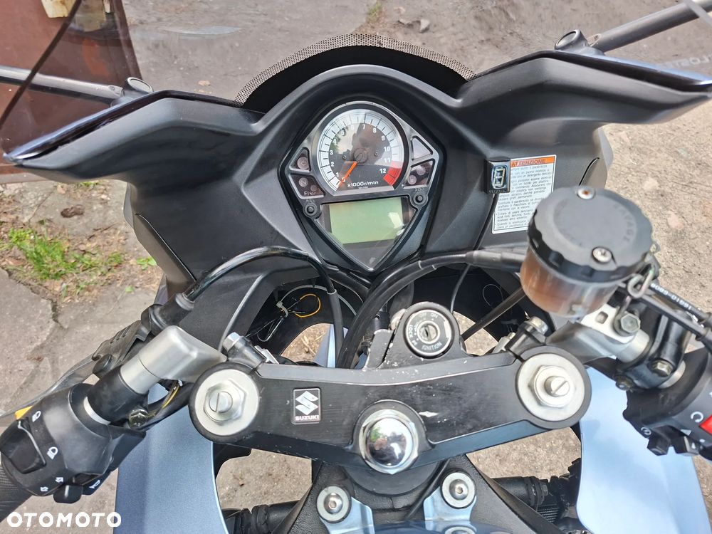 Suzuki SV - 11