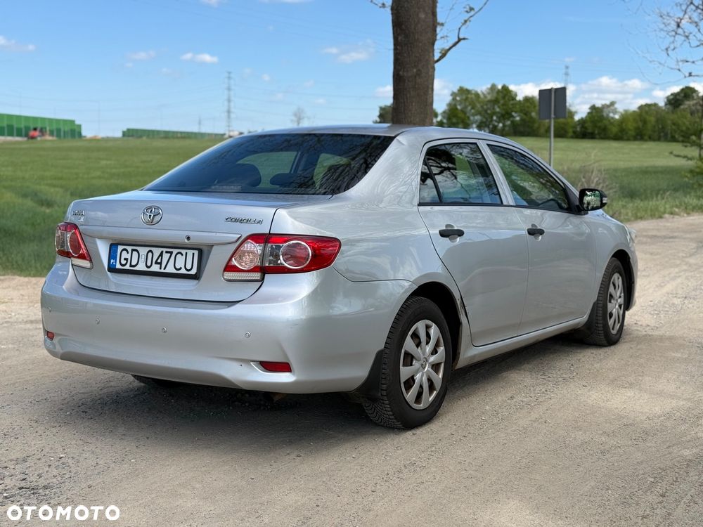 Toyota Corolla 1.6 Premium - 3