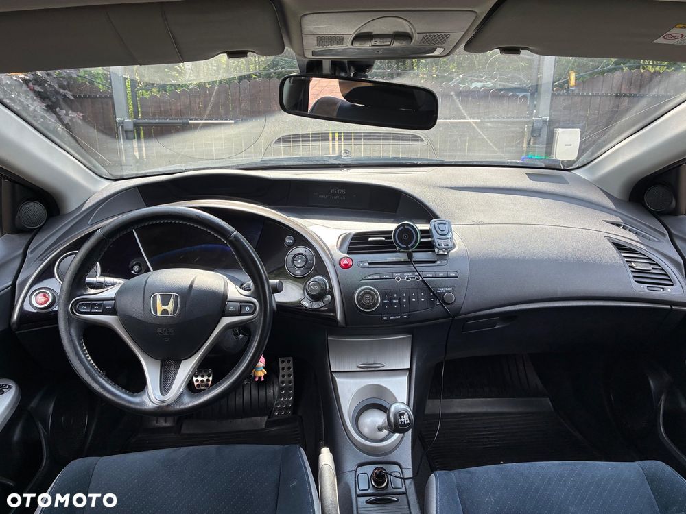 Honda Civic 1.4 Comfort - 9