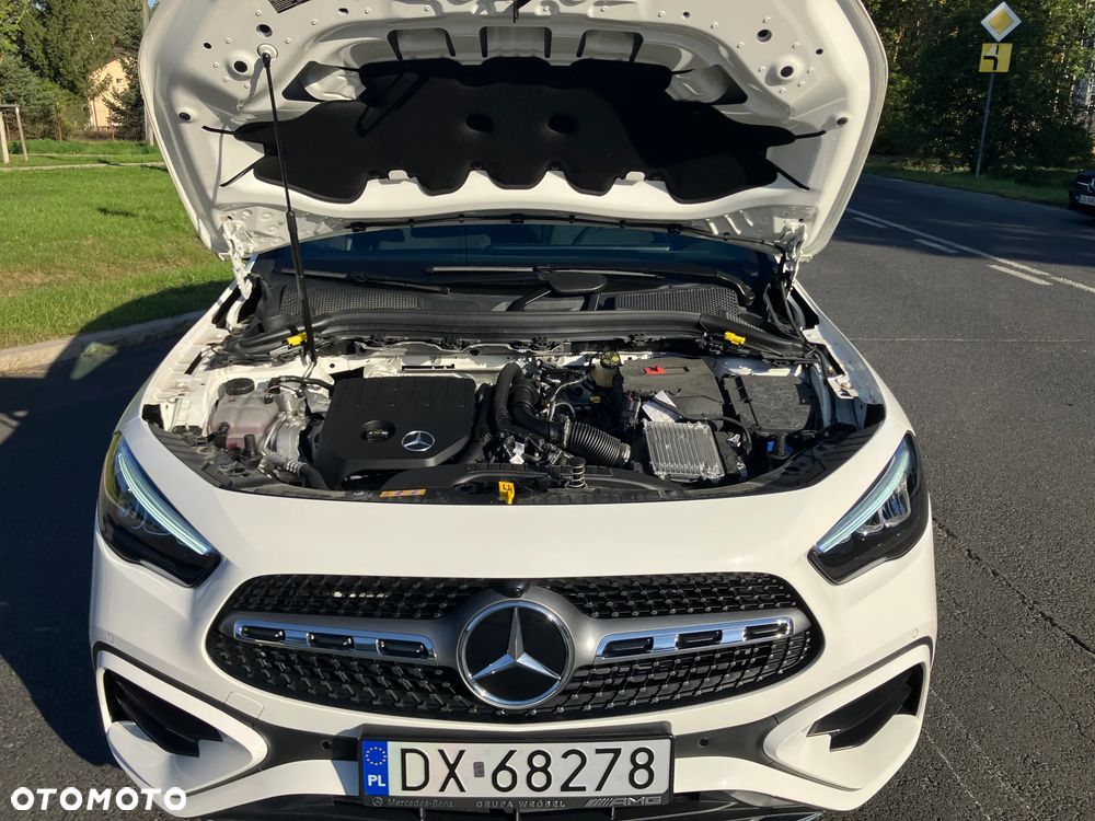 Mercedes-Benz GLA - 19