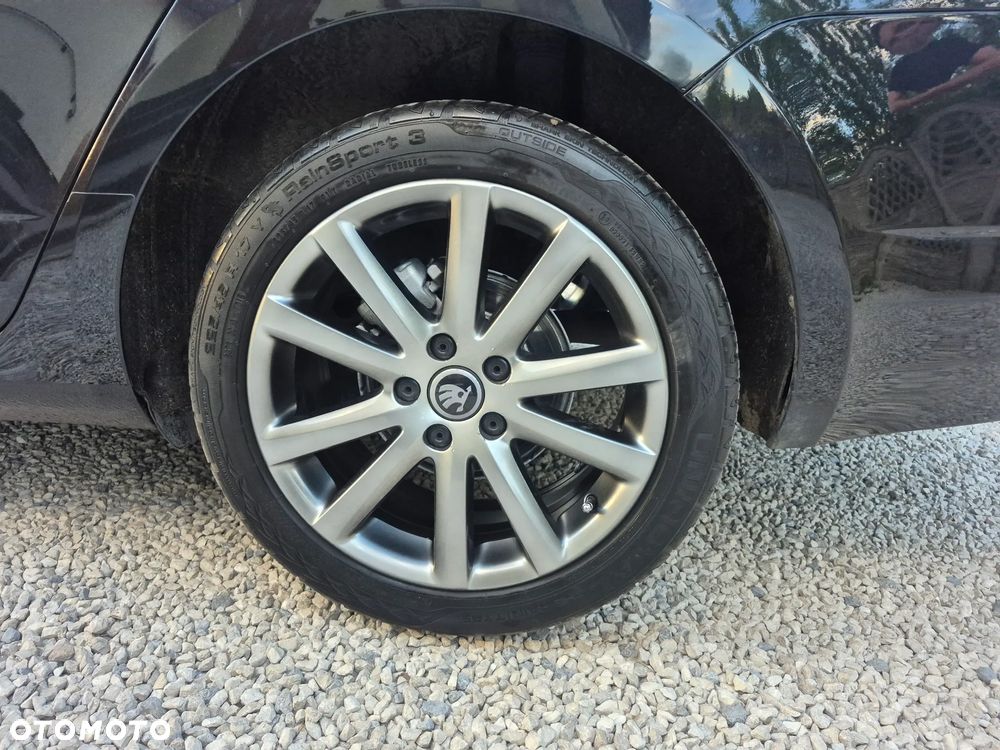 Skoda Octavia 1.6 TDI DPF Ambiente - 22