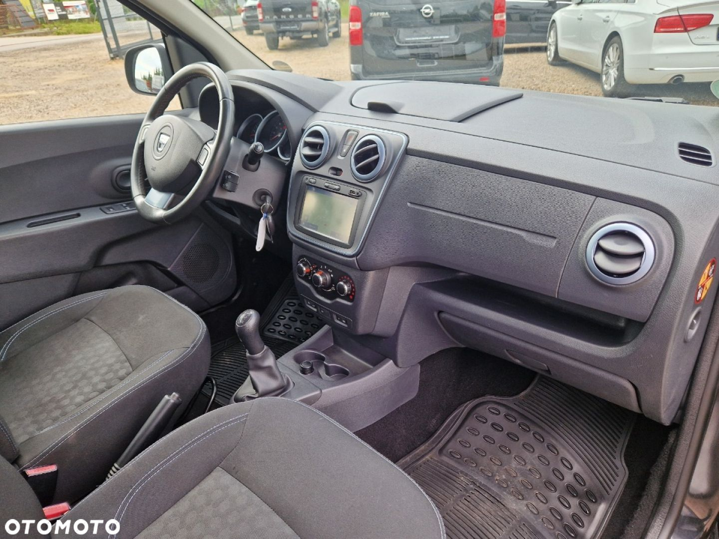 Dacia Lodgy - 18