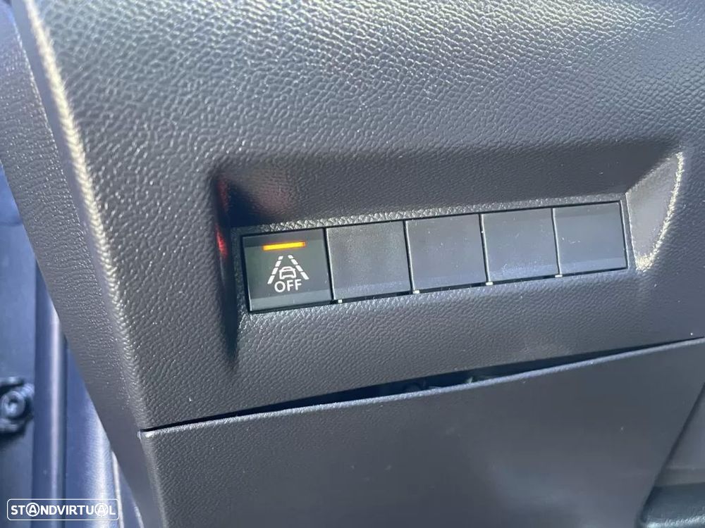 Peugeot 208 1.2 PureTech GT Line EAT8 - 40