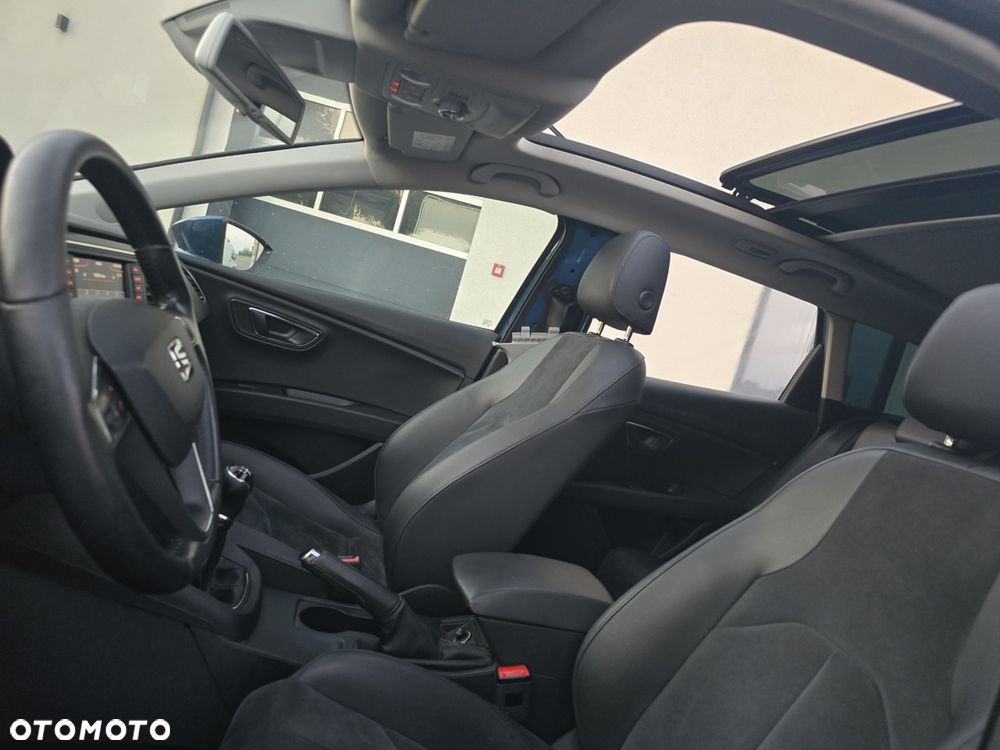 Seat Leon 1.6 TDI DPF Style - 17