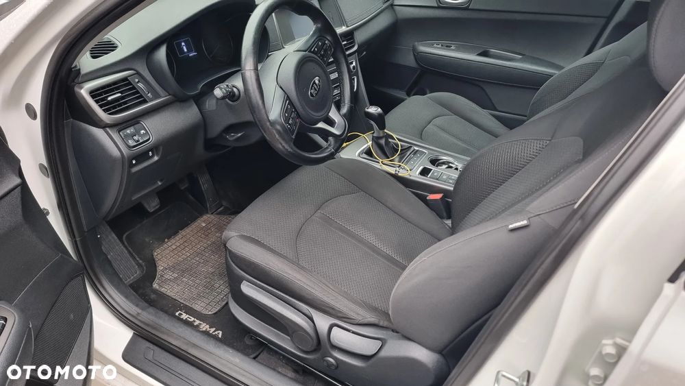 Kia Optima 1.7 CRDI L - 5