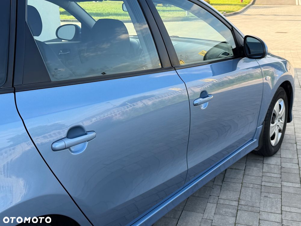 Hyundai i30 1.6 blue Classic - 18