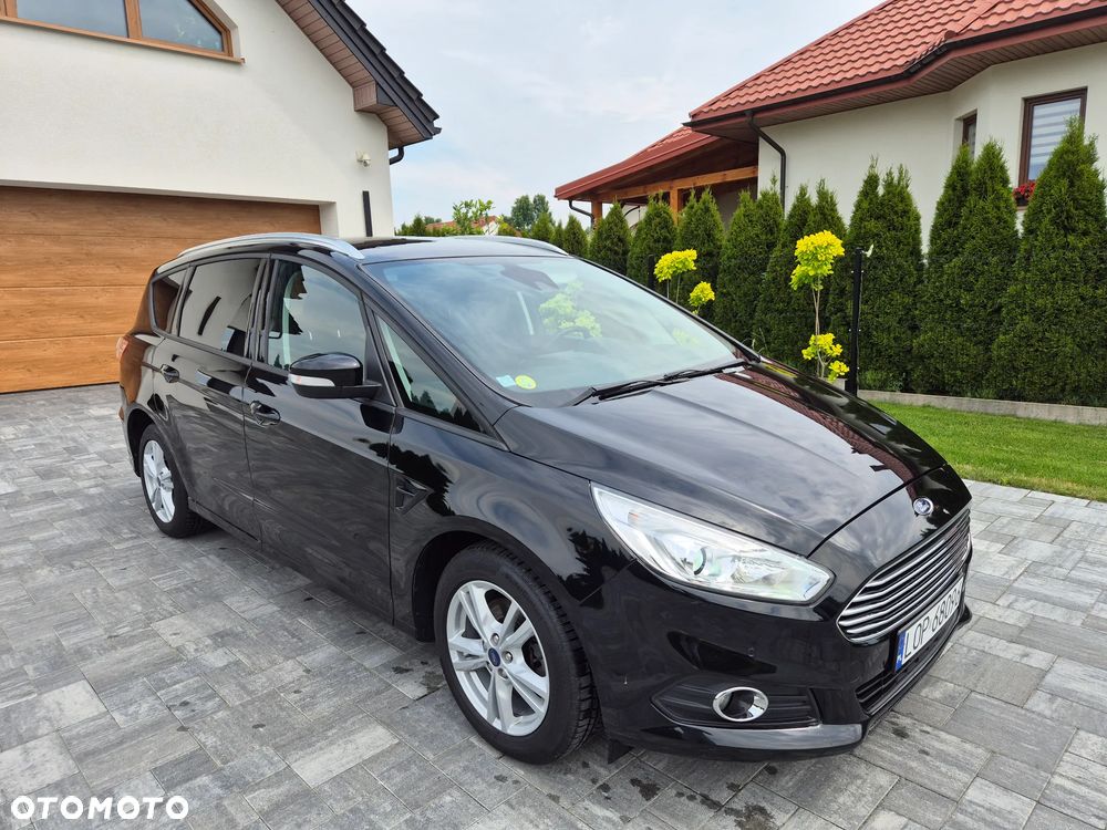 Ford S-Max 2.0 EcoBlue Titanium - 1