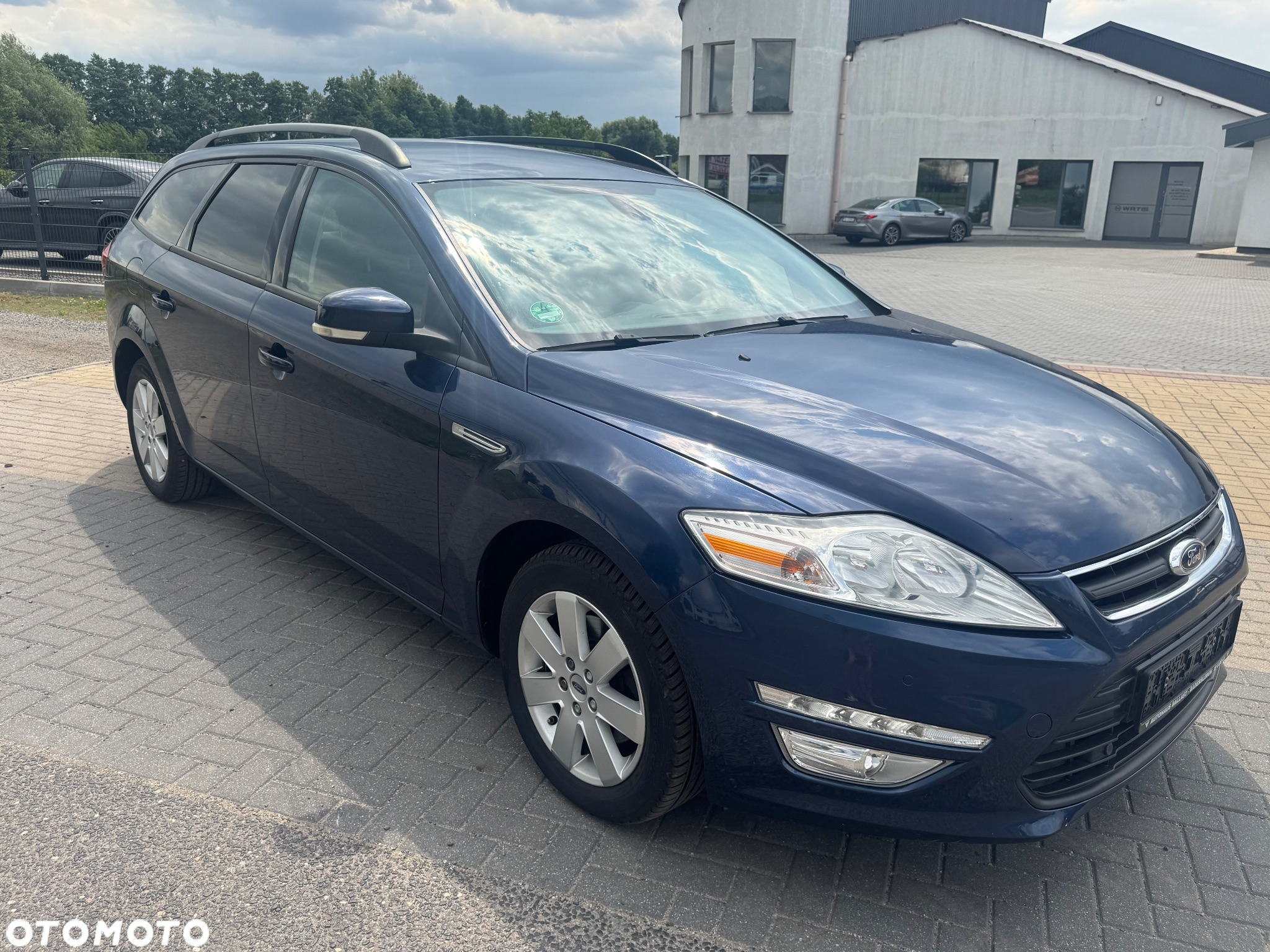 Ford Mondeo 1.6 Ambiente - 3