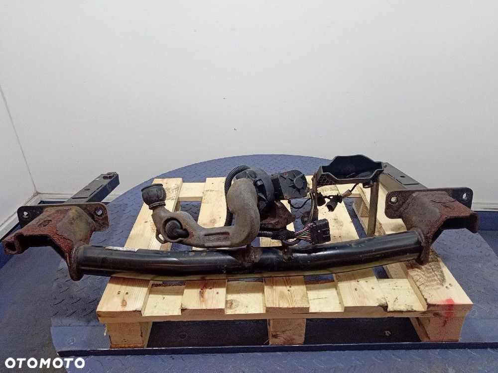 OPEL INSIGNIA A 08- KOMBI  HAK DO PRZYCZEPY 13235172 - 1