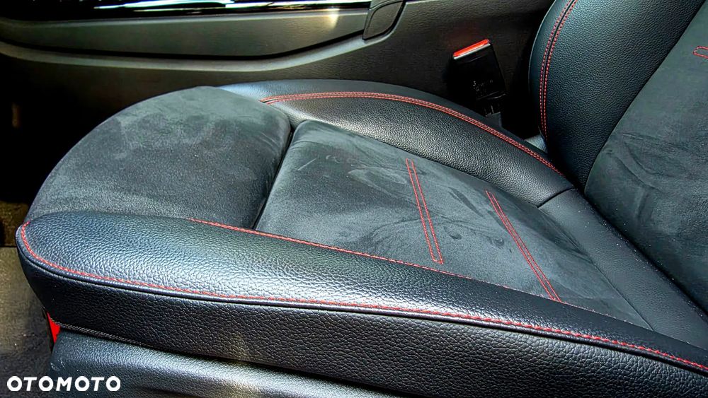 Mercedes-Benz Klasa A 200 AMG Line 7G-DCT - 30