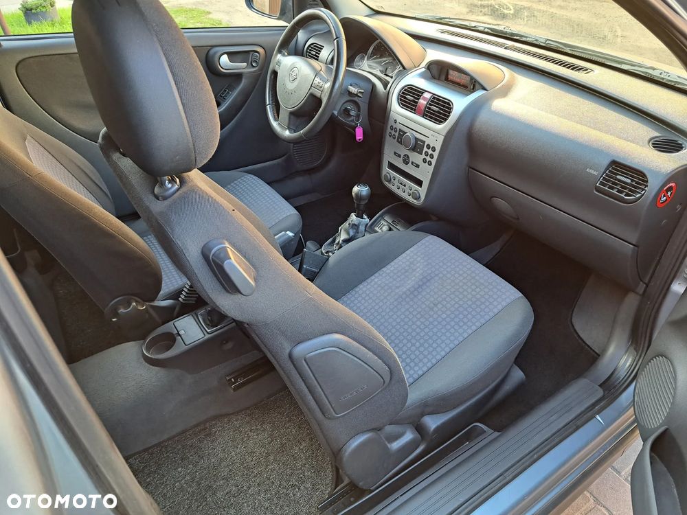 Opel Corsa - 9