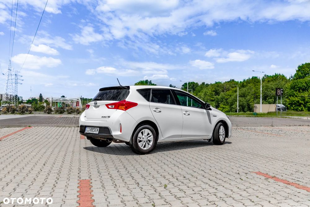 Toyota Auris - 2