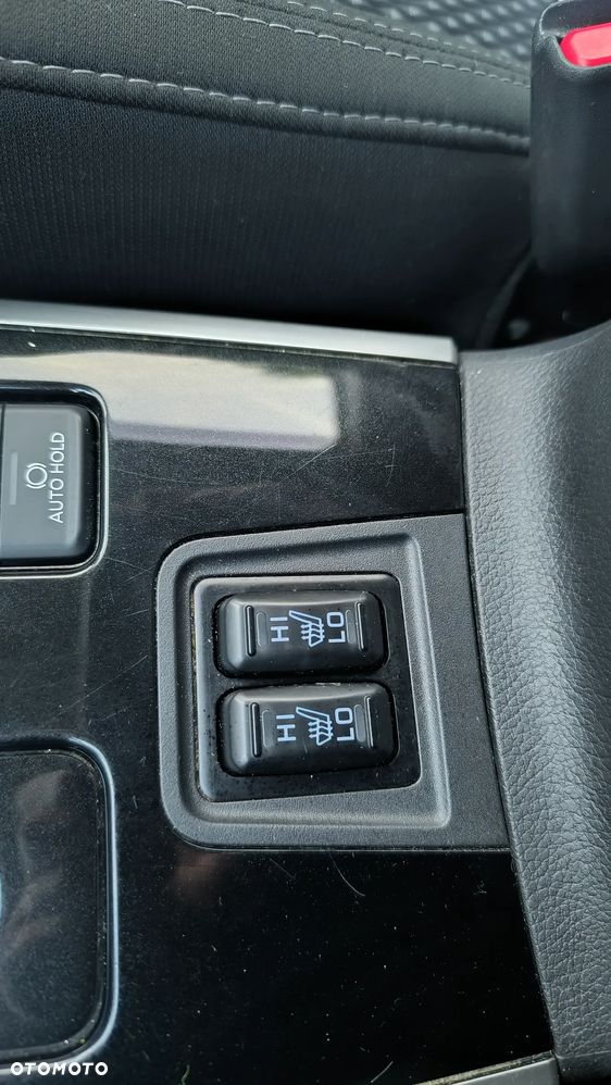 Mitsubishi Outlander 2.0 Instyle SDA 4WD CVT - 19