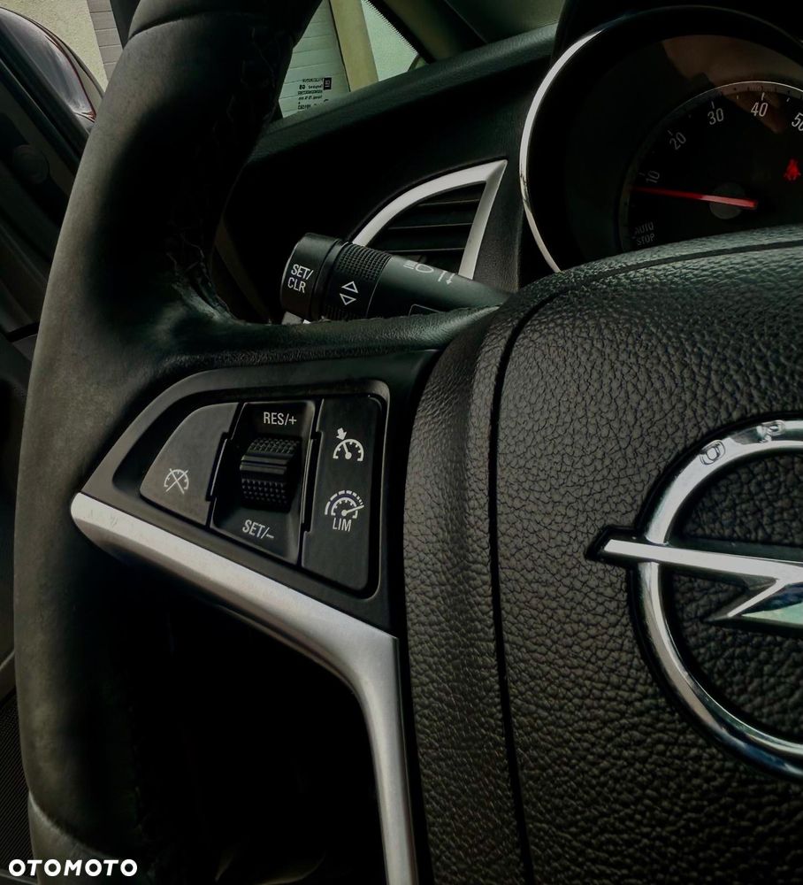 Opel Astra 1.4 Turbo Cosmo - 31