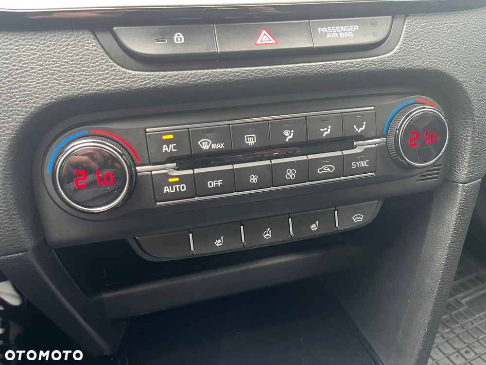 Kia XCeed 1.4 T-GDI L Business Line - 10